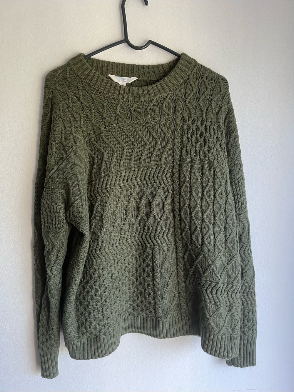 Time and Tru Olive Green Cable Knit Pullover